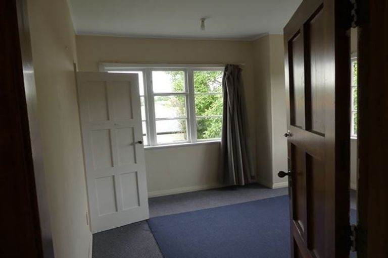 Photo of property in 3 Tara Street, Riccarton, Christchurch, 8041