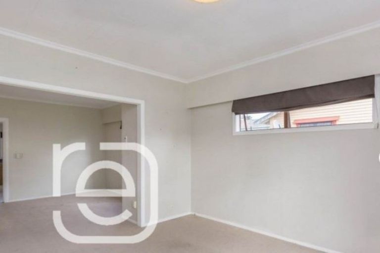 Photo of property in 61 Ararino Street, Trentham, Upper Hutt, 5018