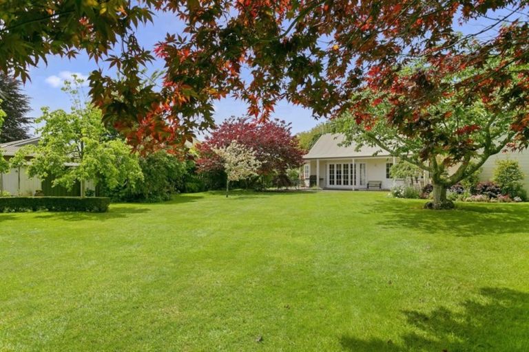 Photo of property in 4 Longfellow Street, Leamington, Cambridge, 3432