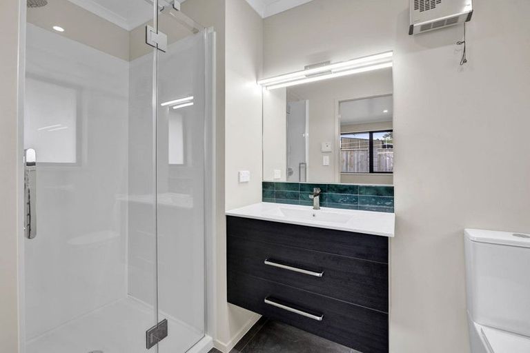 Photo of property in 78b Glover Road, Hawera, 4610