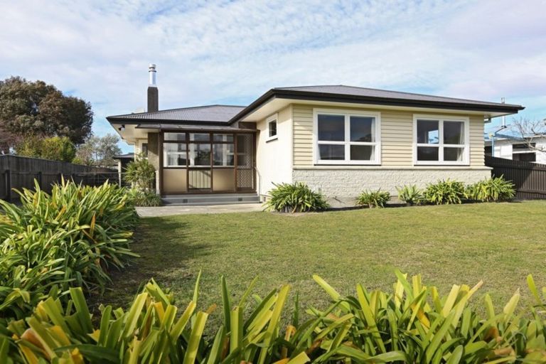 Photo of property in 87 Bill Hercock Street, Pirimai, Napier, 4112