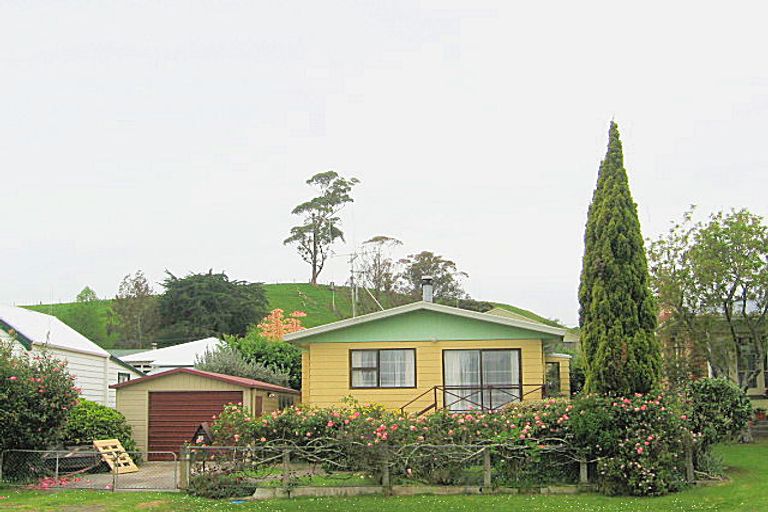 Photo of property in 10 Willoughby Street, Paeroa, 3600