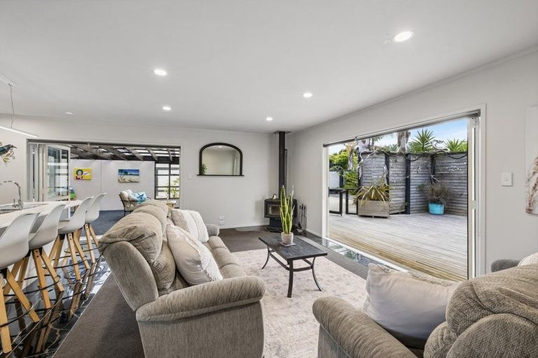 Photo of property in 26c Old Waipu Road, Mangawhai, 0505