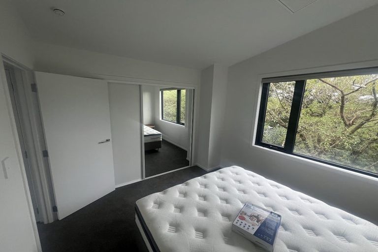 Photo of property in 14 Te Puketoka Lane, Mangere, Auckland, 2022