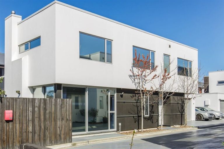 Photo of property in 7/670 Ferry Road, Woolston, Christchurch, 8023