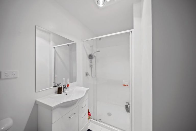 Photo of property in 7 Kapuarangi Lane, Papakura, 2110