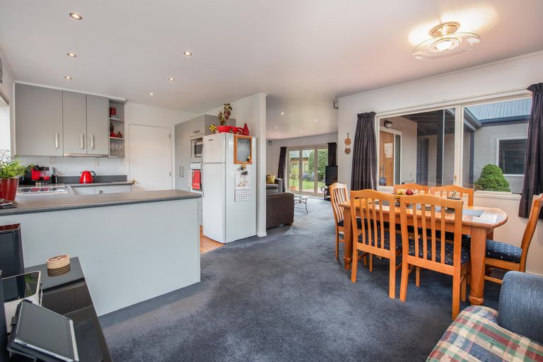 Photo of property in 4 Fuschia Place, Mosgiel, 9024