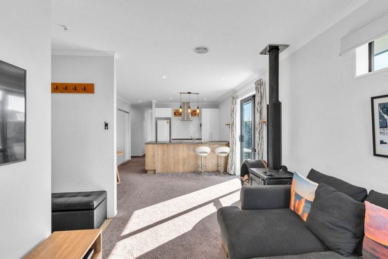 Photo of property in 43 William Deans Drive, Prebbleton, 7604