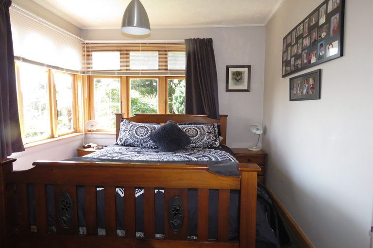 Photo of property in 15 Grey Road, Reefton, 7830