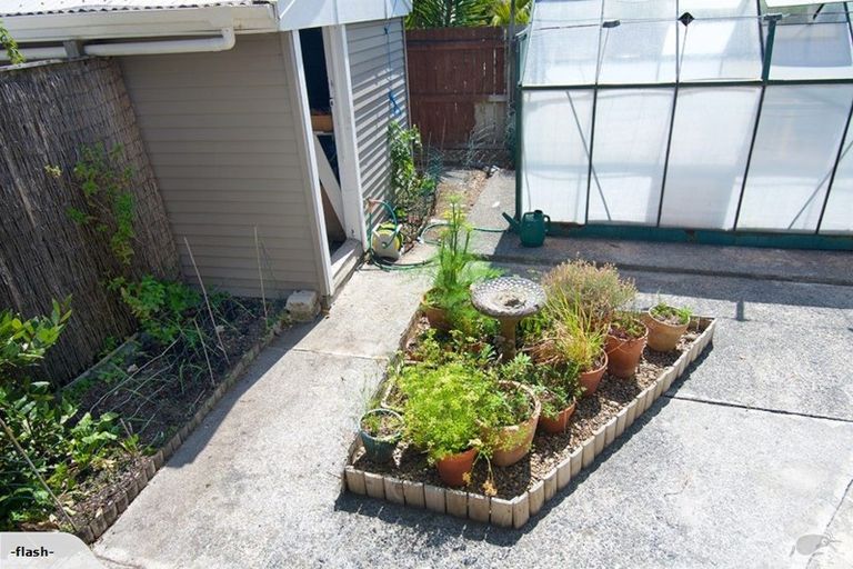 Photo of property in 33 Point Wells Road, Point Wells, Warkworth, 0986