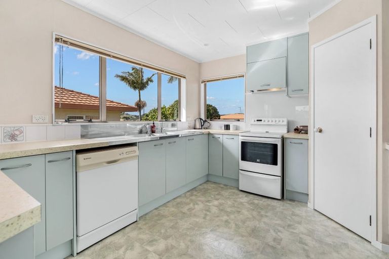 Photo of property in 13 Elm Place, Tikipunga, Whangarei, 0112