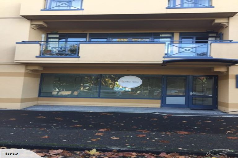 Photo of property in 2c/7-11 Bute Road, Browns Bay, Auckland, 0630