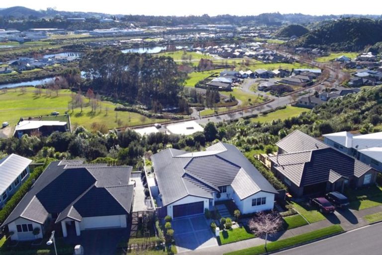 Photo of property in 87 Mortlake Heights, Pyes Pa, Tauranga, 3112