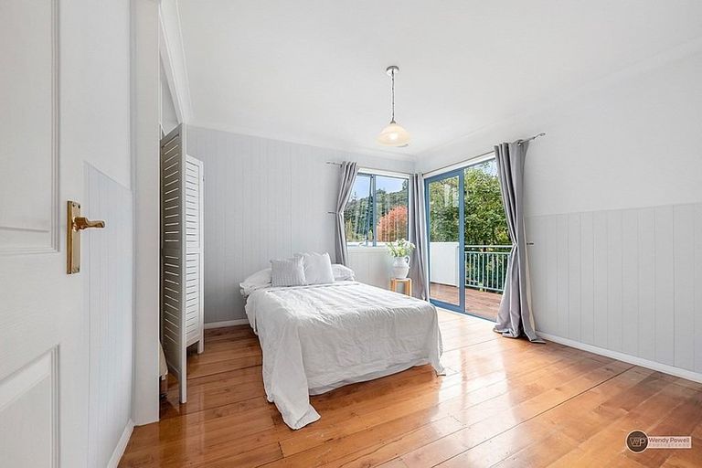 Photo of property in 41 Poole Crescent, Wainuiomata, Lower Hutt, 5014