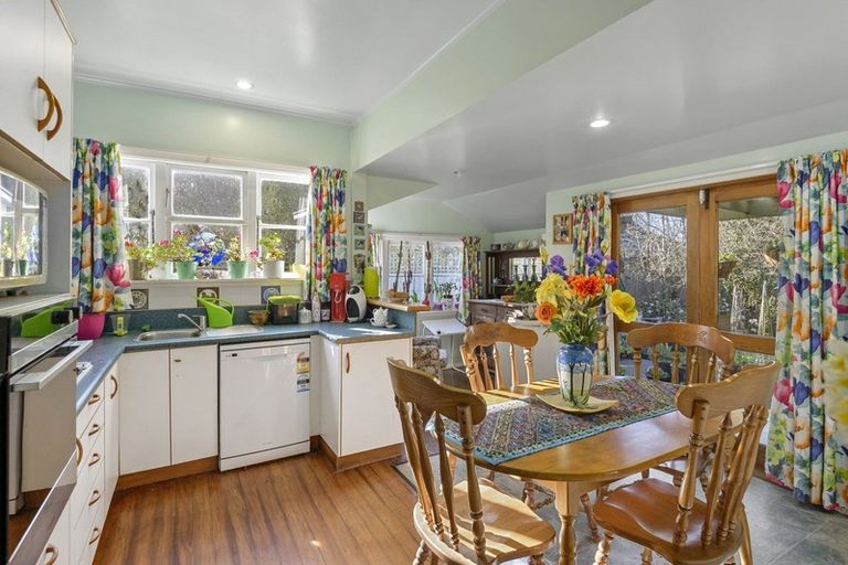 Photo of property in 38 Otara Street, Ilam, Christchurch, 8053