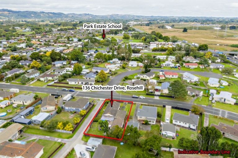 Photo of property in 136 Chichester Drive, Rosehill, Papakura, 2113