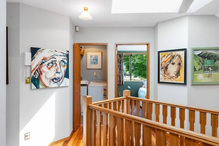 Photo of property in 25 Crichton Terrace, Cashmere, Christchurch, 8022