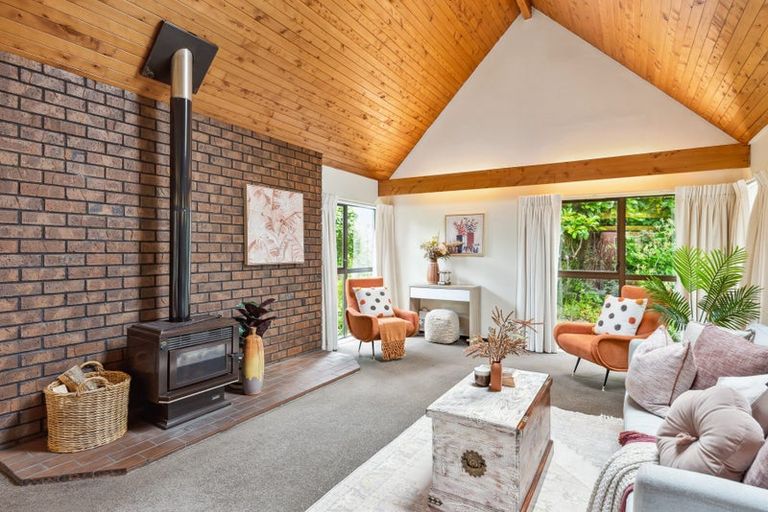 Photo of property in 100 Rimu Road, Raumati Beach, Paraparaumu, 5032