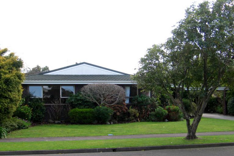 Photo of property in 8 Adrien Way, Awapuni, Palmerston North, 4412