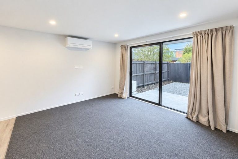 Photo of property in 2/45 Dickens Street, Addington, Christchurch, 8024
