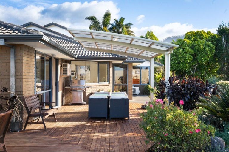 Photo of property in 910 State Highway 2, Tanners Point, Katikati, 3177