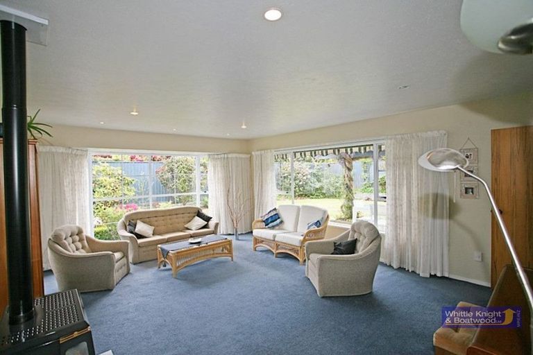 Photo of property in 5 Cherrywood Place, Redwood, Christchurch, 8051