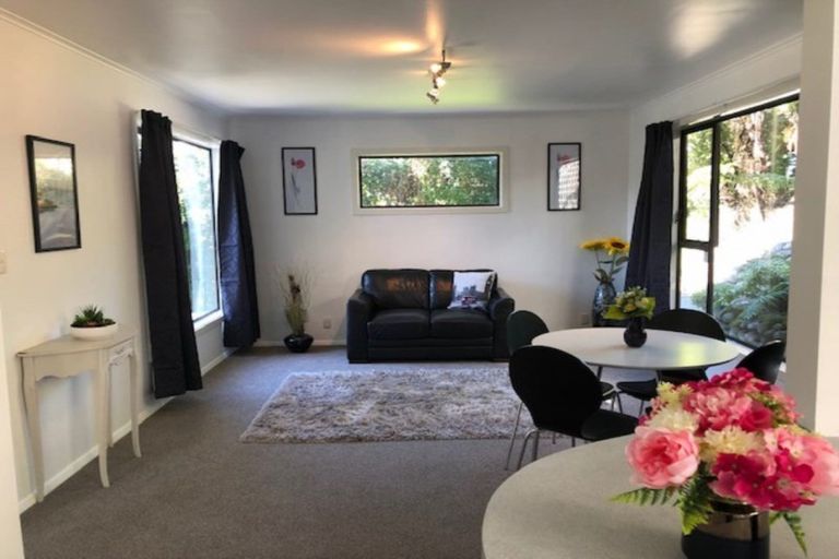 Photo of property in 13 Chester Road, Tawa, Wellington, 5028