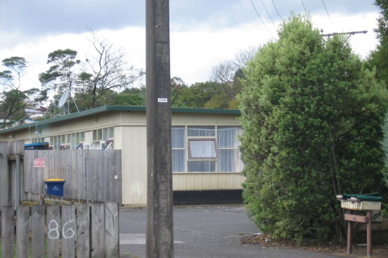 Photo of property in 2/86 Portage Road, New Lynn, Auckland, 0600