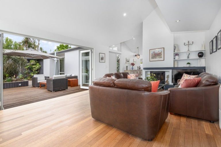 Photo of property in 43 Redwood Grove, Levin, 5571