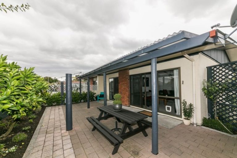 Photo of property in 807d Avenue Road East, Parkvale, Hastings, 4122