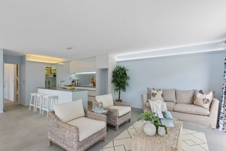 Photo of property in 1/64 Hewitts Road, Merivale, Christchurch, 8014