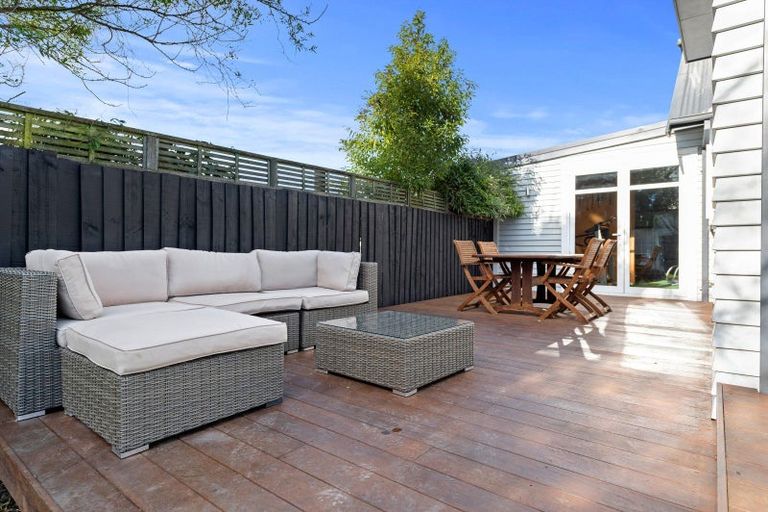 Photo of property in 19 Perry Street, Papanui, Christchurch, 8053