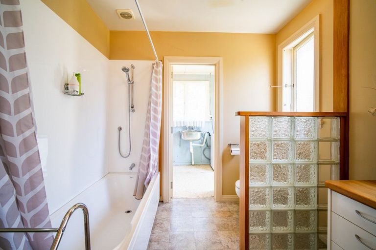 Photo of property in 128a Glen Road, The Glen, Dunedin, 9011