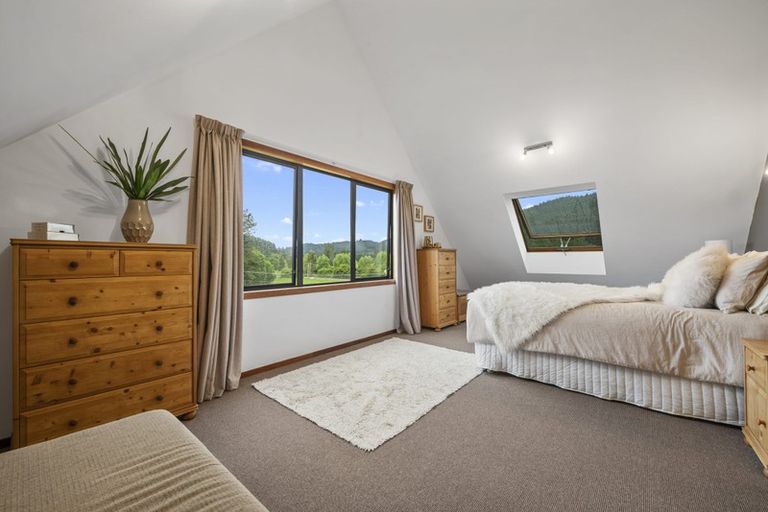 Photo of property in 1021 Whitemans Valley Road, Blue Mountains, Upper Hutt, 5371