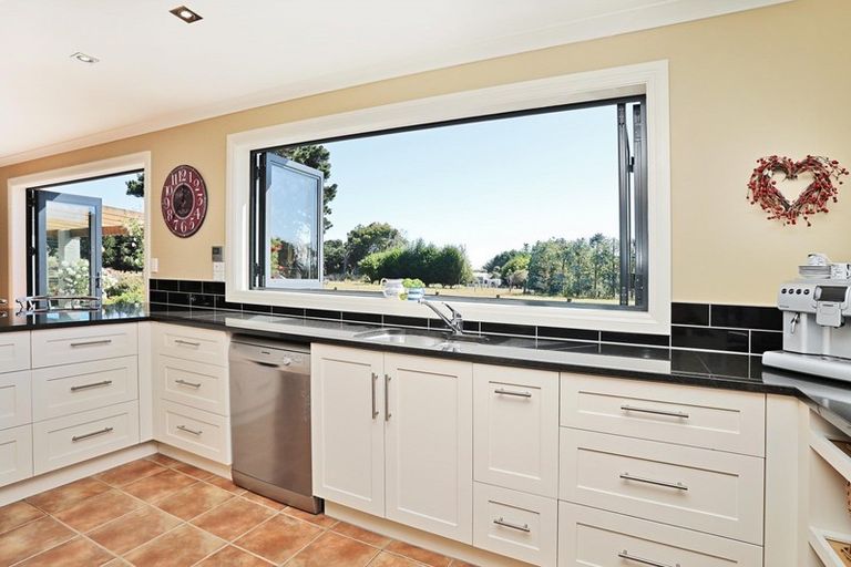 Photo of property in 156 Otatara Road, New River Ferry, Invercargill, 9879