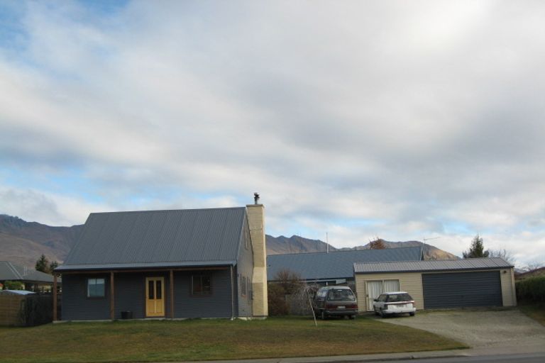 Photo of property in 41 Mount Iron Drive, Wanaka, 9305