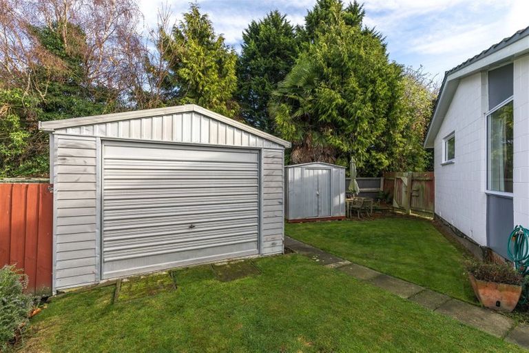 Photo of property in 7 Amos Place, Shirley, Christchurch, 8061