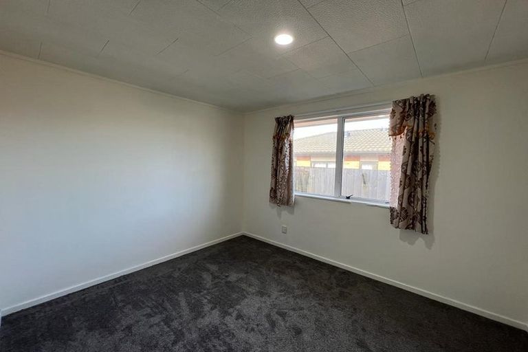 Photo of property in 31 Rollerson Street, Papakura, 2110