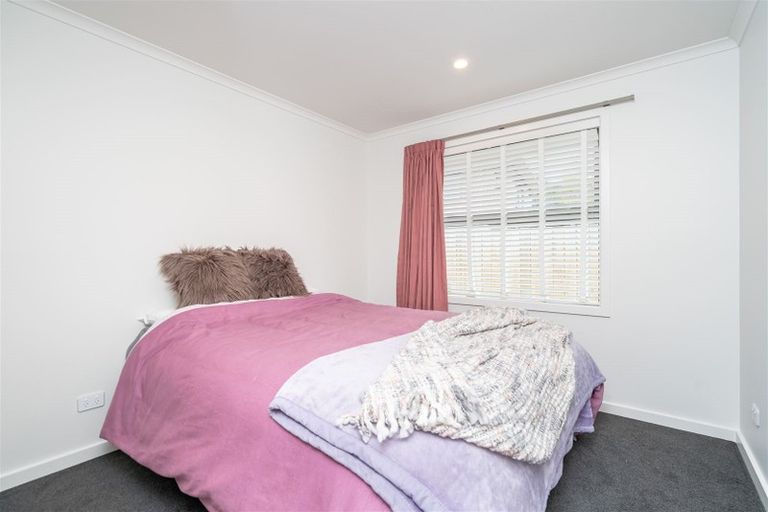 Photo of property in 6 Nore Street, Waihola, Milton, 9073