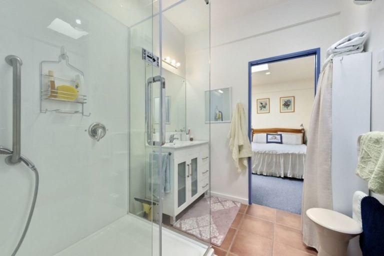 Photo of property in 100 Mcleod Street, Elderslea, Upper Hutt, 5018