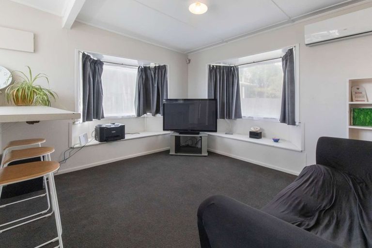 Photo of property in 65 Shakespeare Avenue, Enderley, Hamilton, 3214