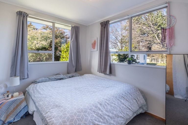 Photo of property in 15 Huxley Place, Twizel, 7901