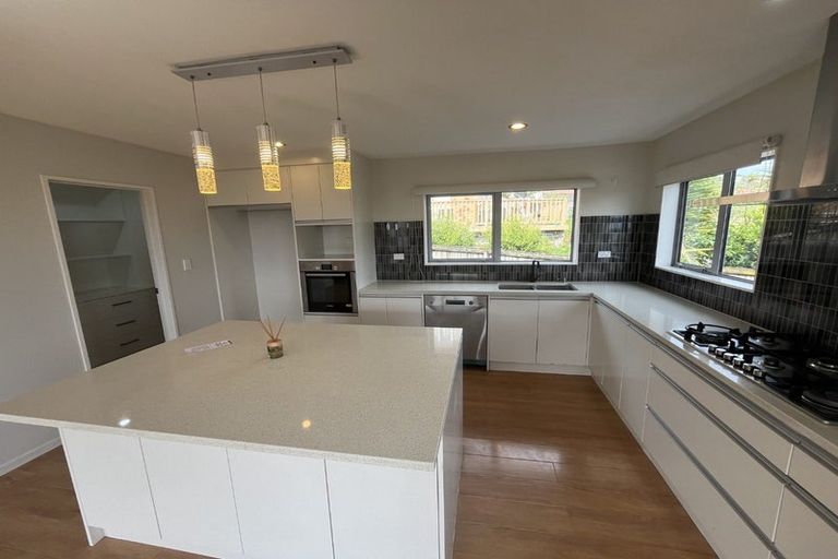 Photo of property in 65 Kirikiri Drive, Papakura, 2110