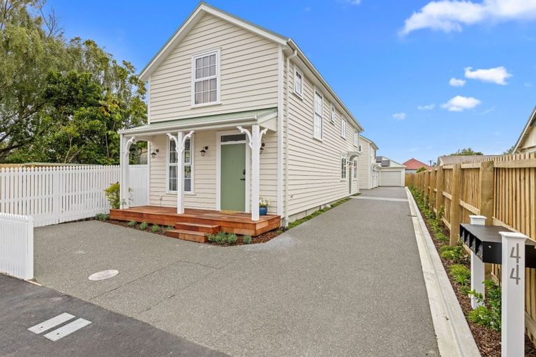 Photo of property in 46 Cleveland Street, Edgeware, Christchurch, 8013
