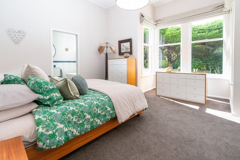 Photo of property in 34 Simla Crescent, Khandallah, Wellington, 6035