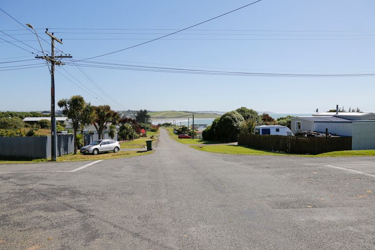 Photo of property in 15 Anderson Street, Kakanui, Oamaru, 9495