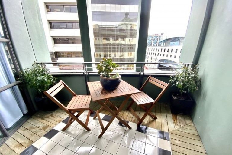 Photo of property in Dominion Apartments, 11/80 Victoria Street, Wellington Central, Wellington, 6011