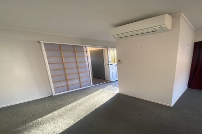 Photo of property in 1a Burdendale Grove, Churton Park, Wellington, 6037