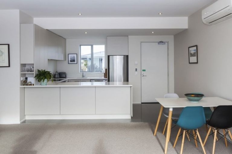 Photo of property in 5/30 Springfield Road, St Albans, Christchurch, 8014