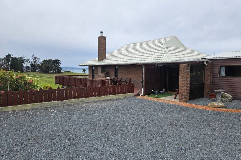 Photo of property in 61 Tinico Road, Kaka Point, Balclutha, 9271